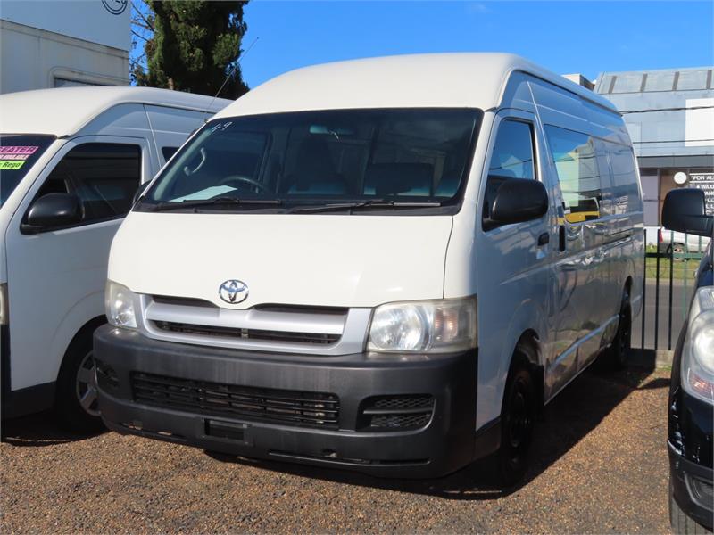 2009 TOYOTA HIACE TRH223R COMMUTER AUTOMATIC BUS