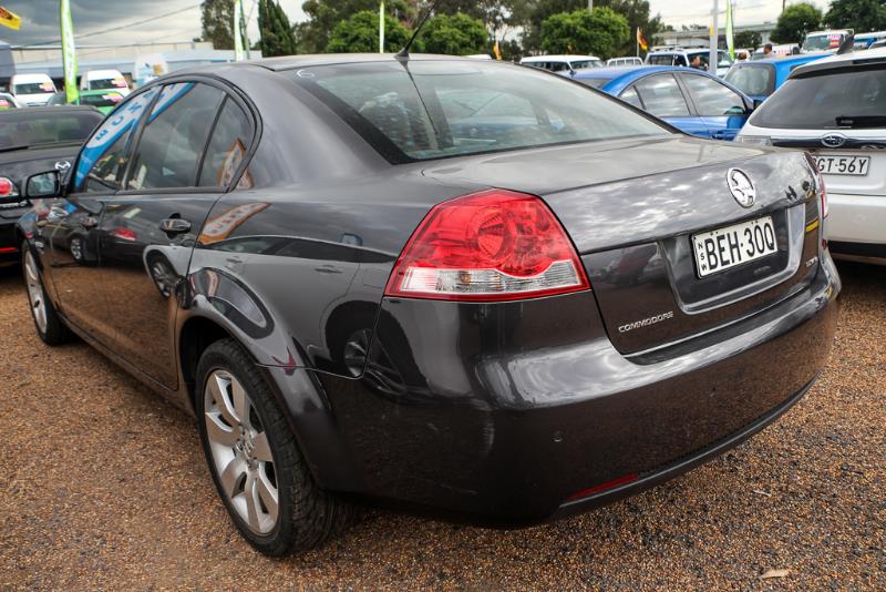 2007 HOLDEN COMMODORE VE AUTOMATIC SEDAN
