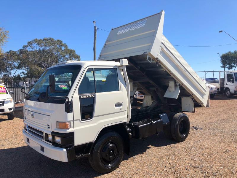 2000 DAIHATSU DELTA GVM 4450 MANUAL TRUCK