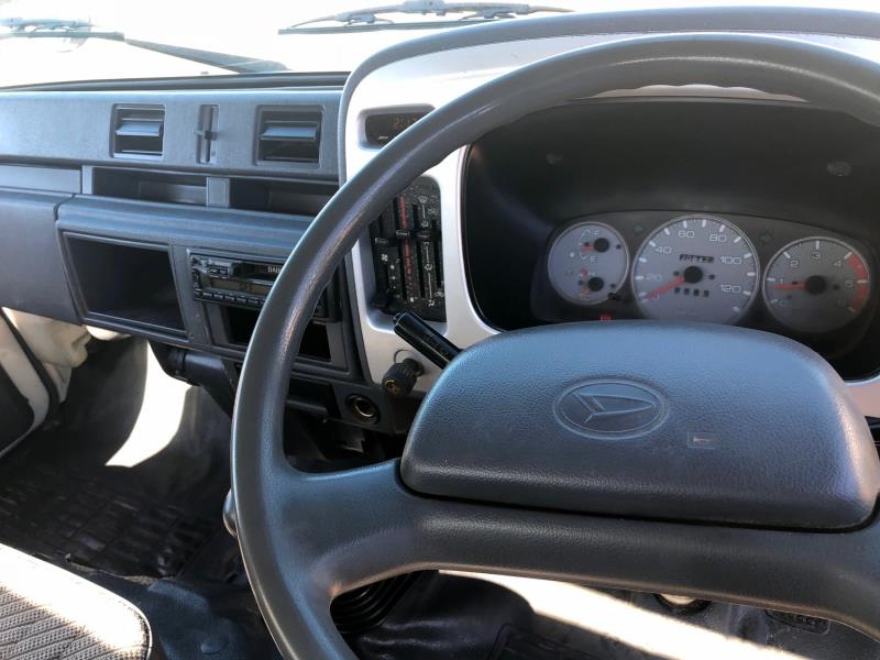 2000 DAIHATSU DELTA GVM 4450 MANUAL TRUCK