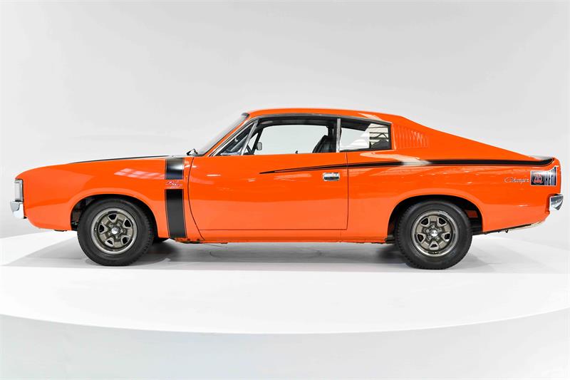 1972 CHRYSLER CHARGER RT VH