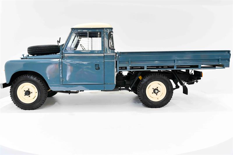 1963 LAND ROVER SERIES 2A UTE