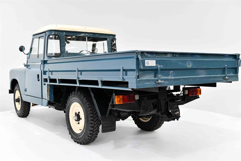 1963 LAND ROVER SERIES 2A UTE