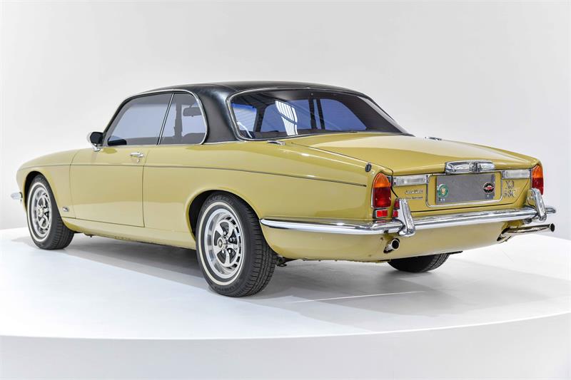 1976 JAGUAR XJ5.3 SERIES II AUTOMATIC COUPE