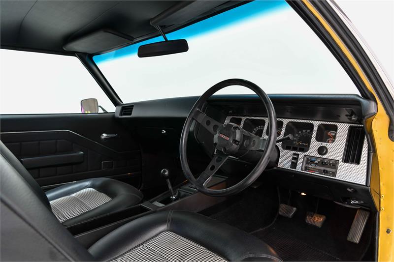 1974 HOLDEN MONARO HQ MANUAL COUPE