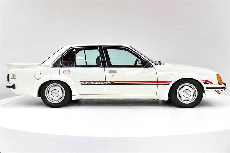 1980 HOLDEN HDT COMMODORE