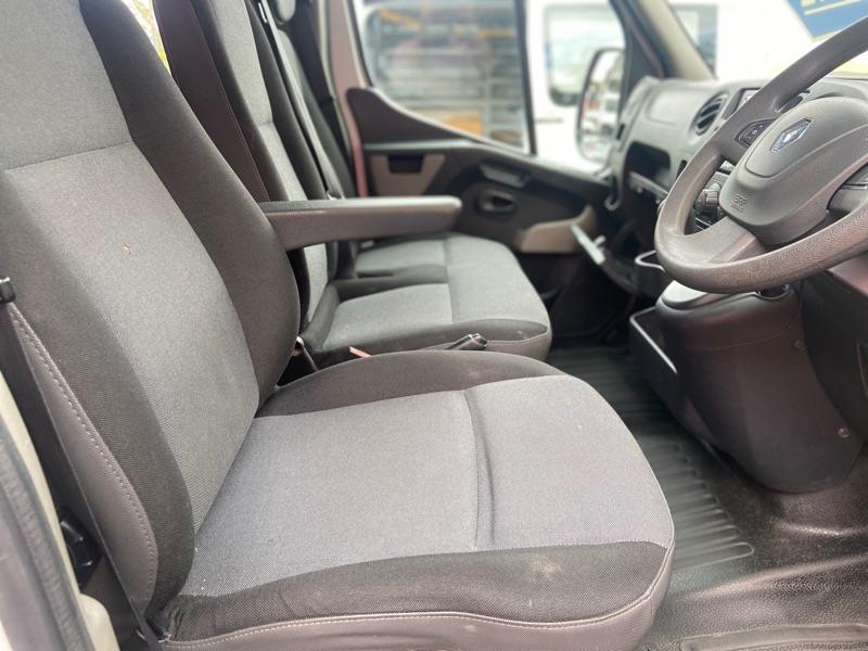 2016 RENAULT MASTER X62 WINDOW MID ROOF LWB 5DR AMT 6SP 2.3DTT L3H SPORTS SINGLE CLUTCH BUS