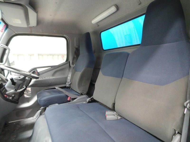 2010 FUSO CANTER PANTECH