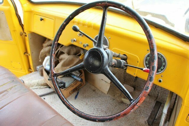 1956 INTERNATIONAL AS 110 3 SP MANUAL TRAYBACK SWB TRUCK 2 TONNE