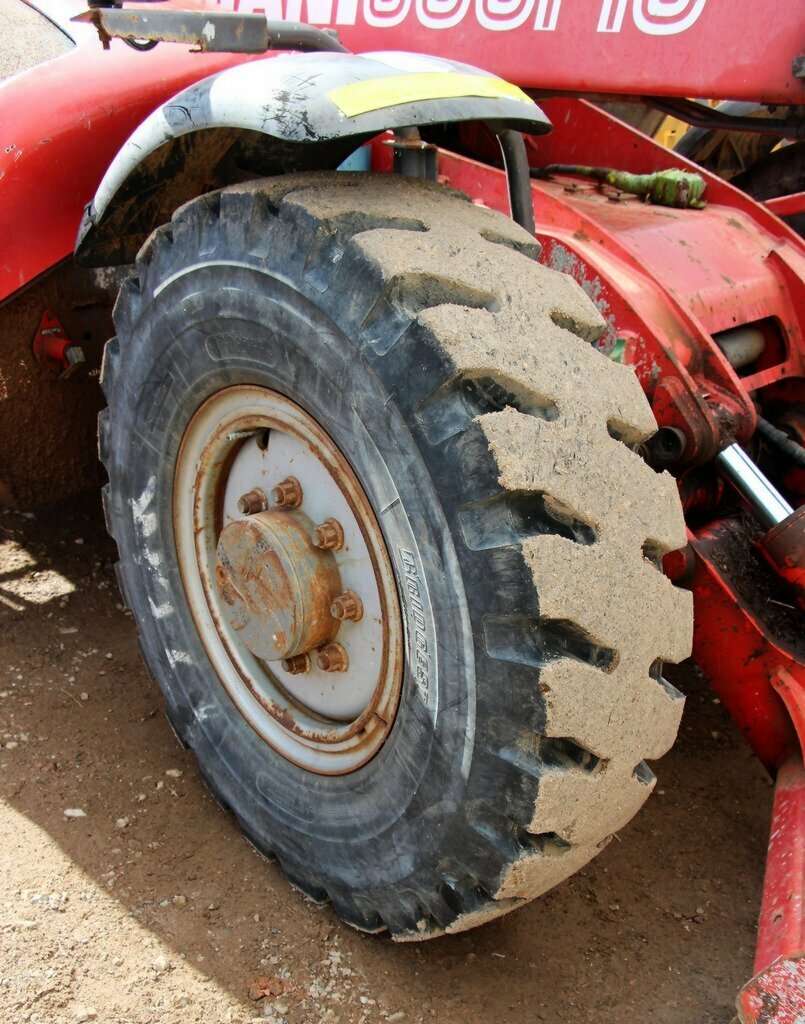 2011 MANITOU MT1030ST