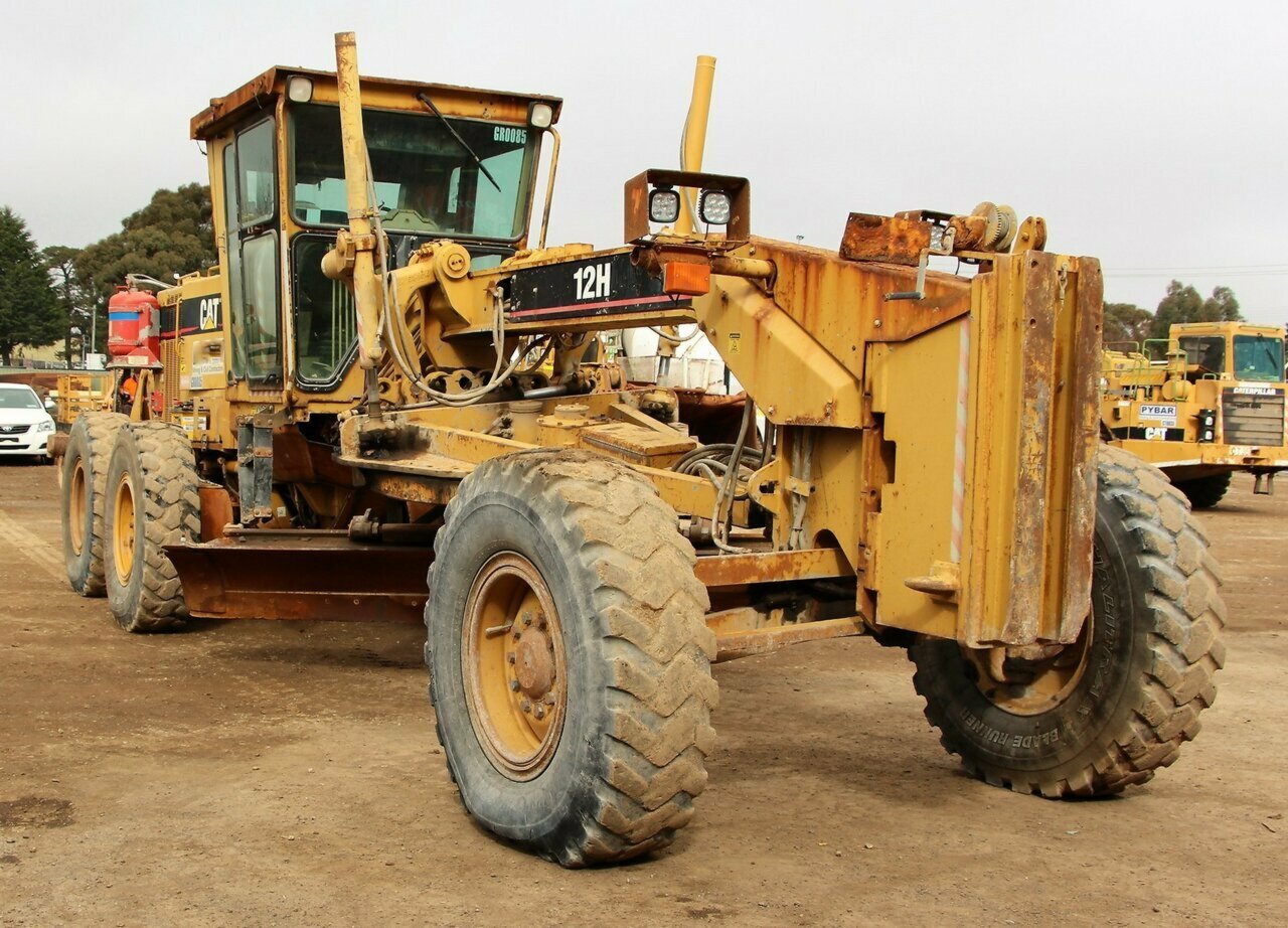 2001 CATERPILLAR 12H