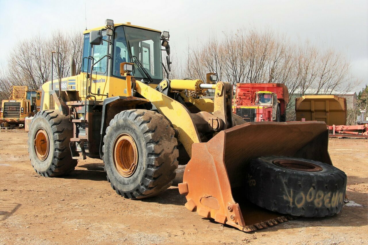 2002 KOMATSU WA380-5H