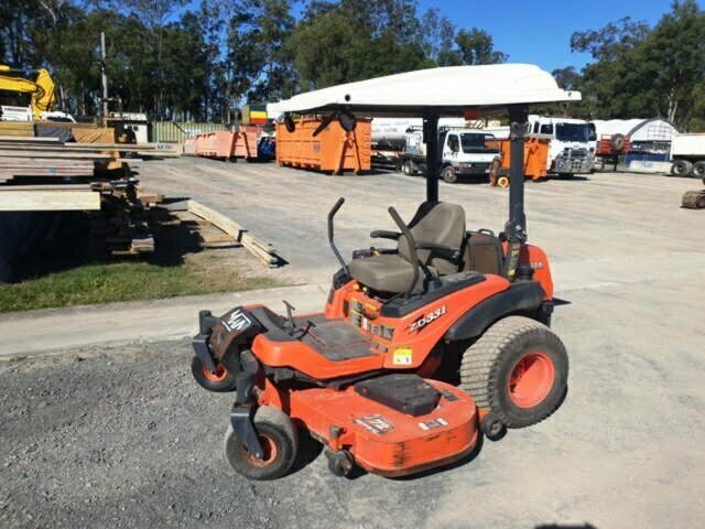 KUBOTA 2D331 RCK72P-331Z RIDE ON LAWN MOWER