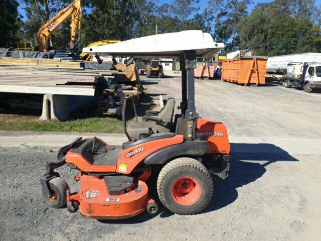 KUBOTA 2D331 RCK72P-331Z RIDE ON LAWN MOWER