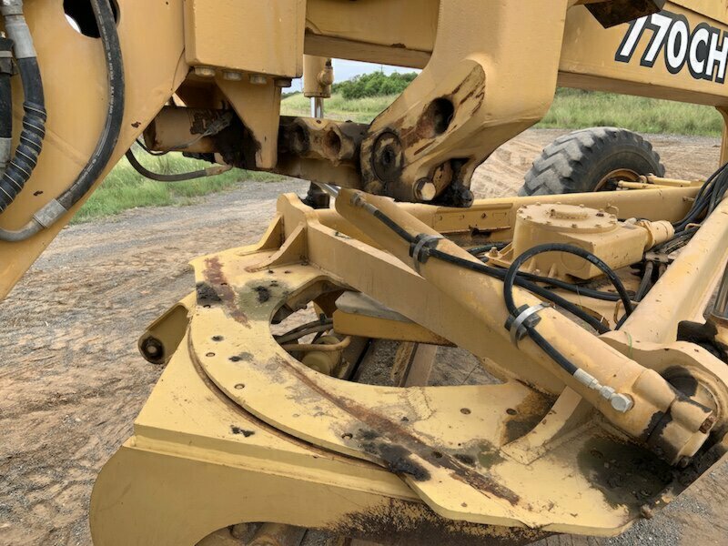 1999 JOHN DEERE 770CH MOTOR GRADER