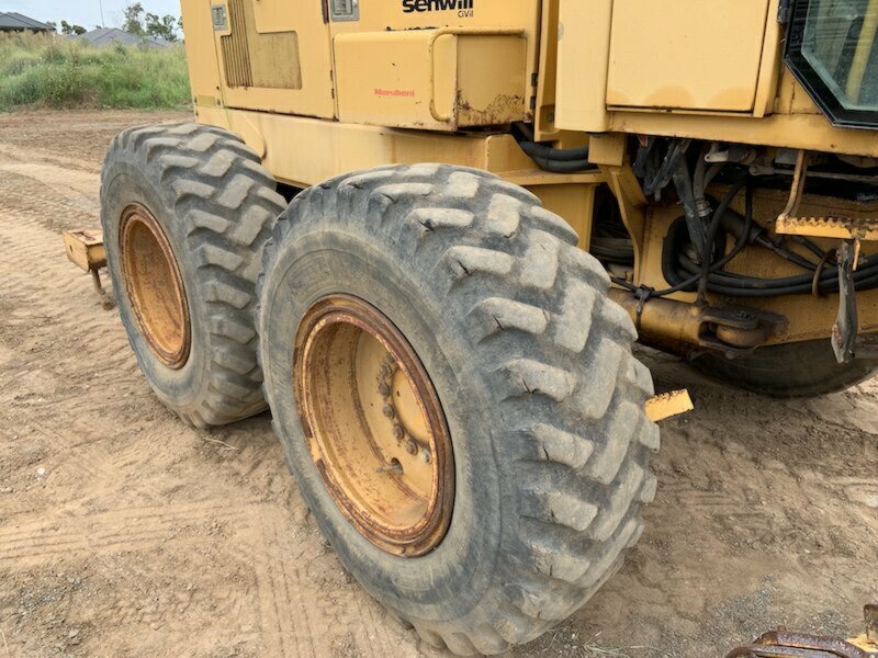 1999 JOHN DEERE 770CH MOTOR GRADER