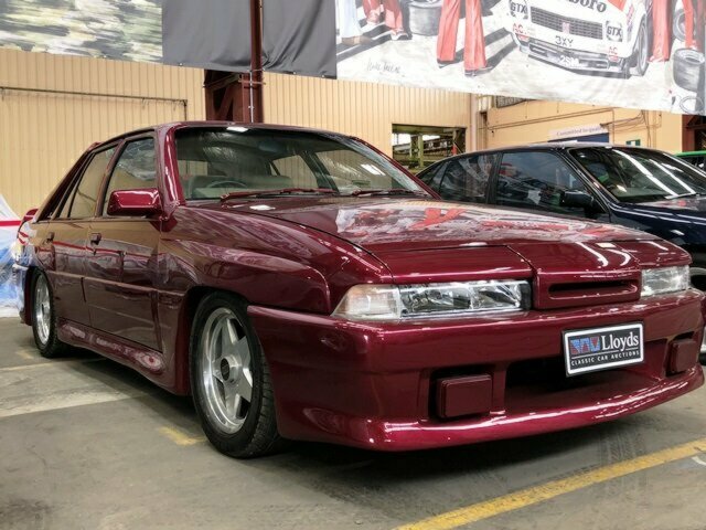 1987 HOLDEN HDT VL DIRECTOR 4 SP AUTOMATIC SEDAN