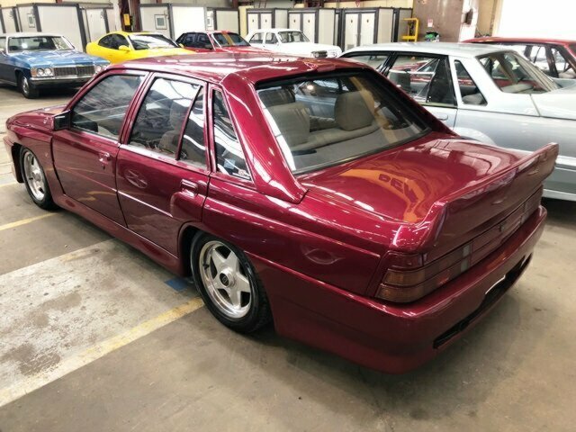 1987 HOLDEN HDT VL DIRECTOR 4 SP AUTOMATIC SEDAN