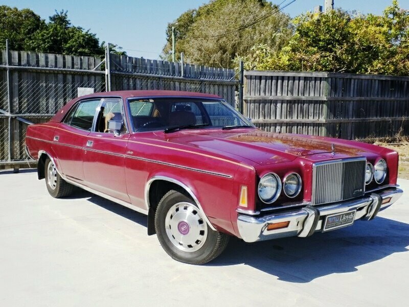 1979 FORD LTD AUTOMATIC 4-DOOR SEDAN