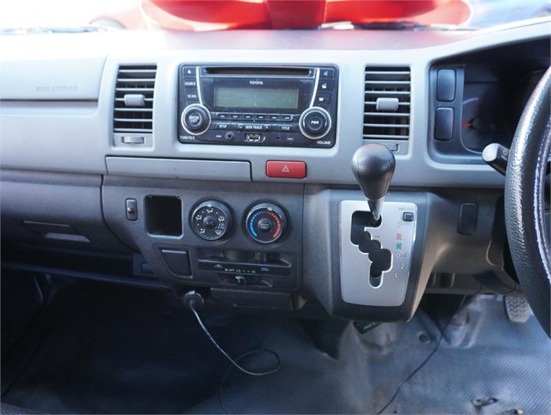 2013 TOYOTA HIACE TRH201R AUTOMATIC VAN