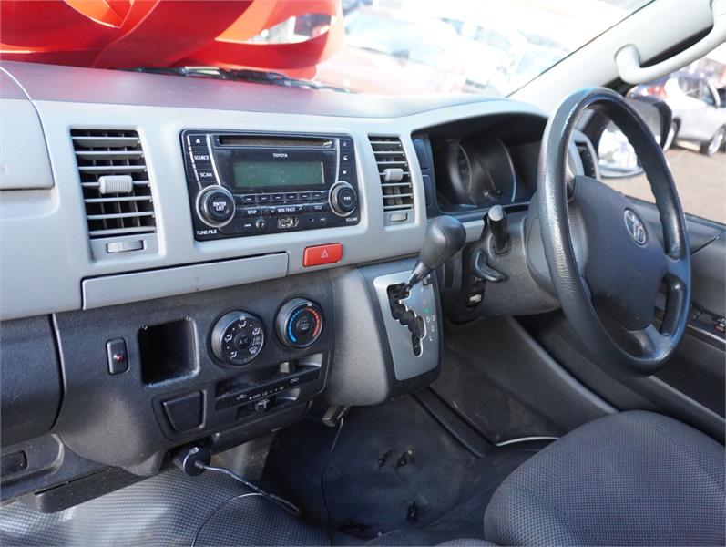 2013 TOYOTA HIACE TRH201R AUTOMATIC VAN