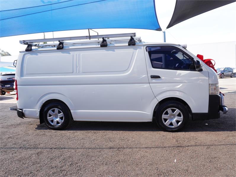 2013 TOYOTA HIACE TRH201R AUTOMATIC VAN