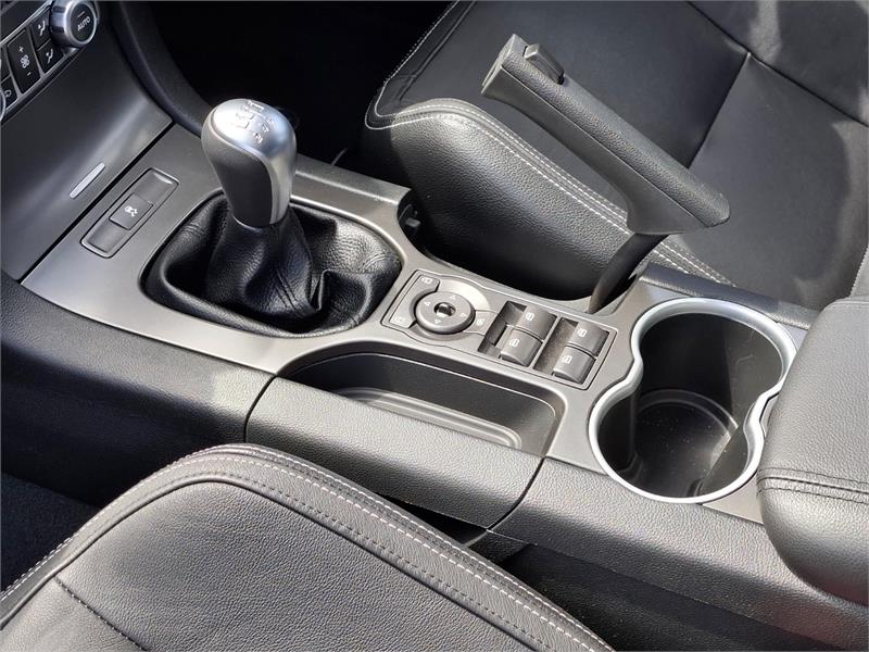 2010 HOLDEN SPECIAL VEHICLES CLUBSPORT E SERIES 2 R8 MANUAL SEDAN