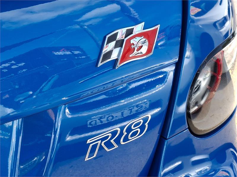 2010 HOLDEN SPECIAL VEHICLES CLUBSPORT E SERIES 2 R8 MANUAL SEDAN