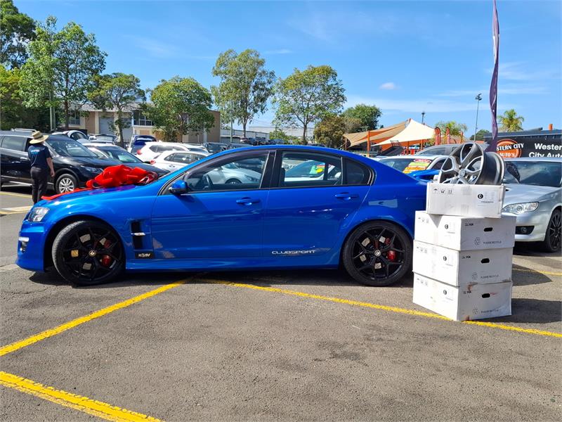 2010 HOLDEN SPECIAL VEHICLES CLUBSPORT E SERIES 2 R8 MANUAL SEDAN