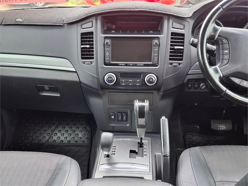 2012 MITSUBISHI PAJERO NW VR-X SPORTS AUTOMATIC WAGON