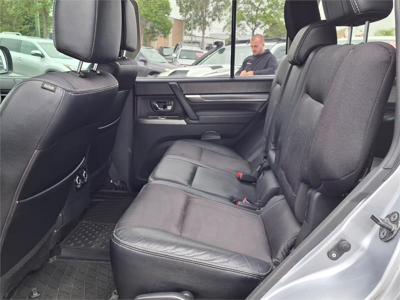 2012 MITSUBISHI PAJERO NW VR-X SPORTS AUTOMATIC WAGON