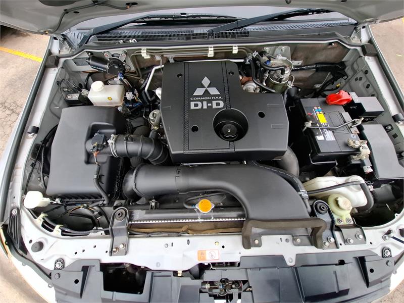 2012 MITSUBISHI PAJERO NW VR-X SPORTS AUTOMATIC WAGON