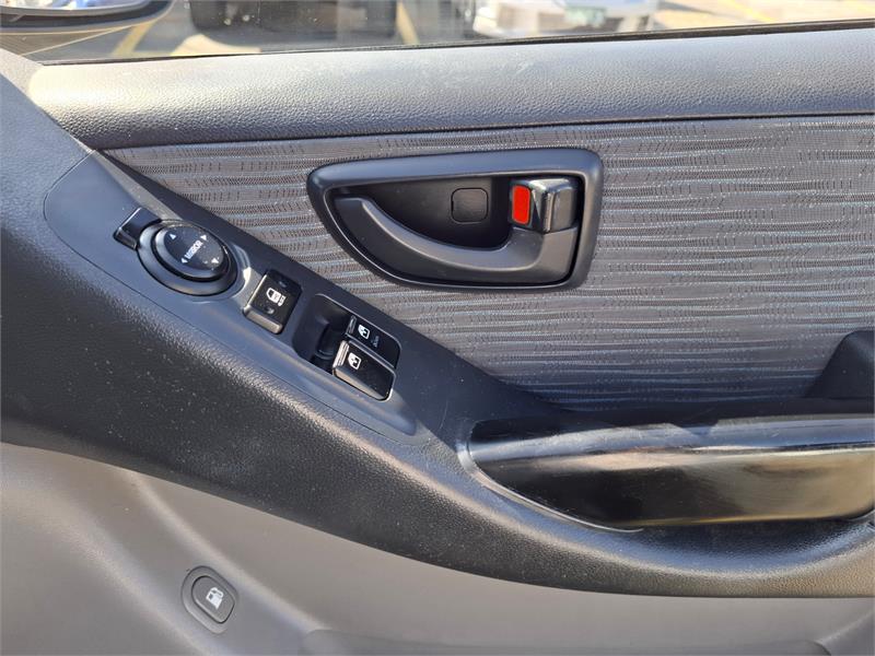 2017 HYUNDAI ILOAD TQ3-V SERIES II AUTOMATIC VAN