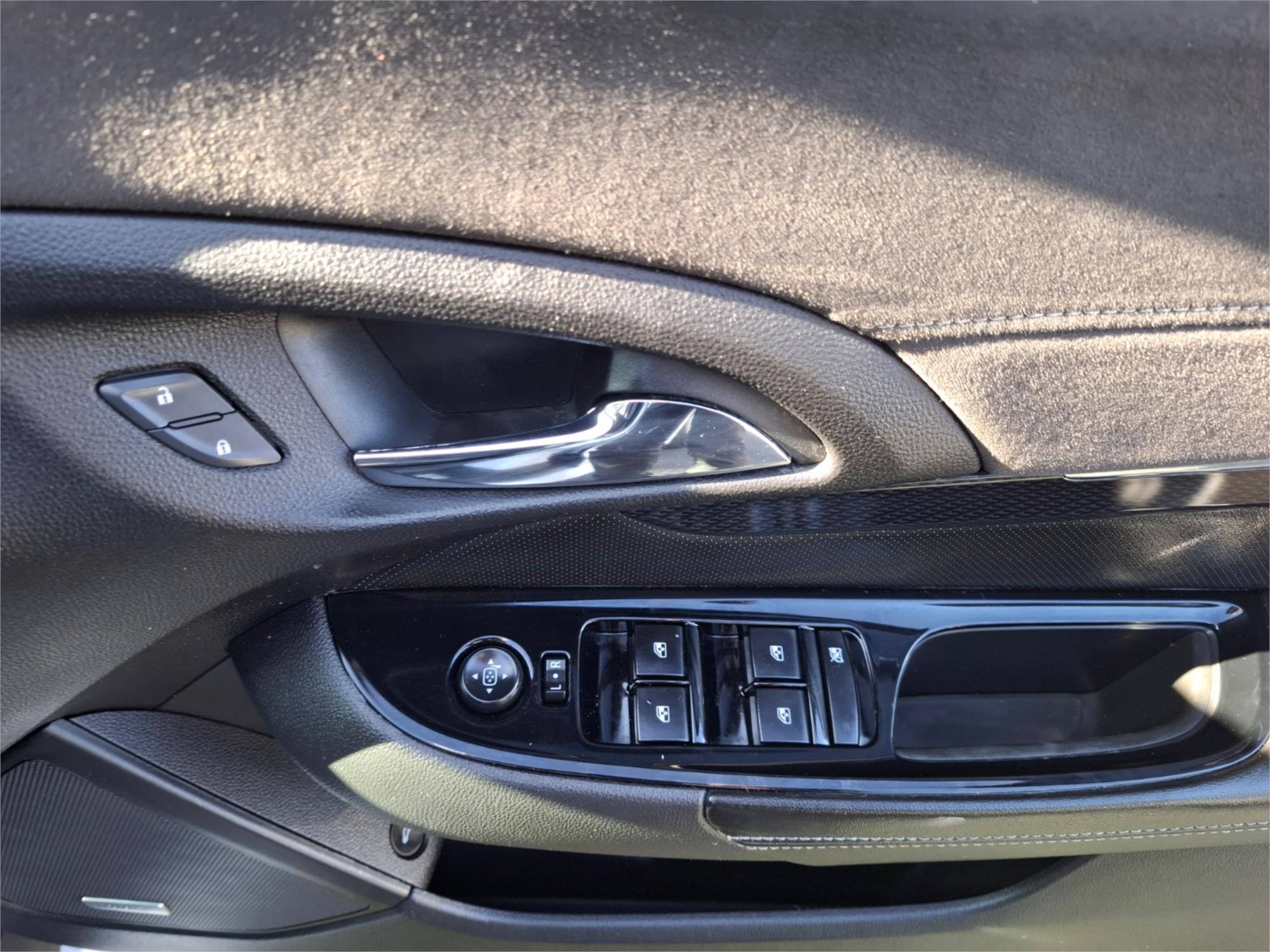 2014 HOLDEN COMMODORE VF SS V MANUAL SEDAN