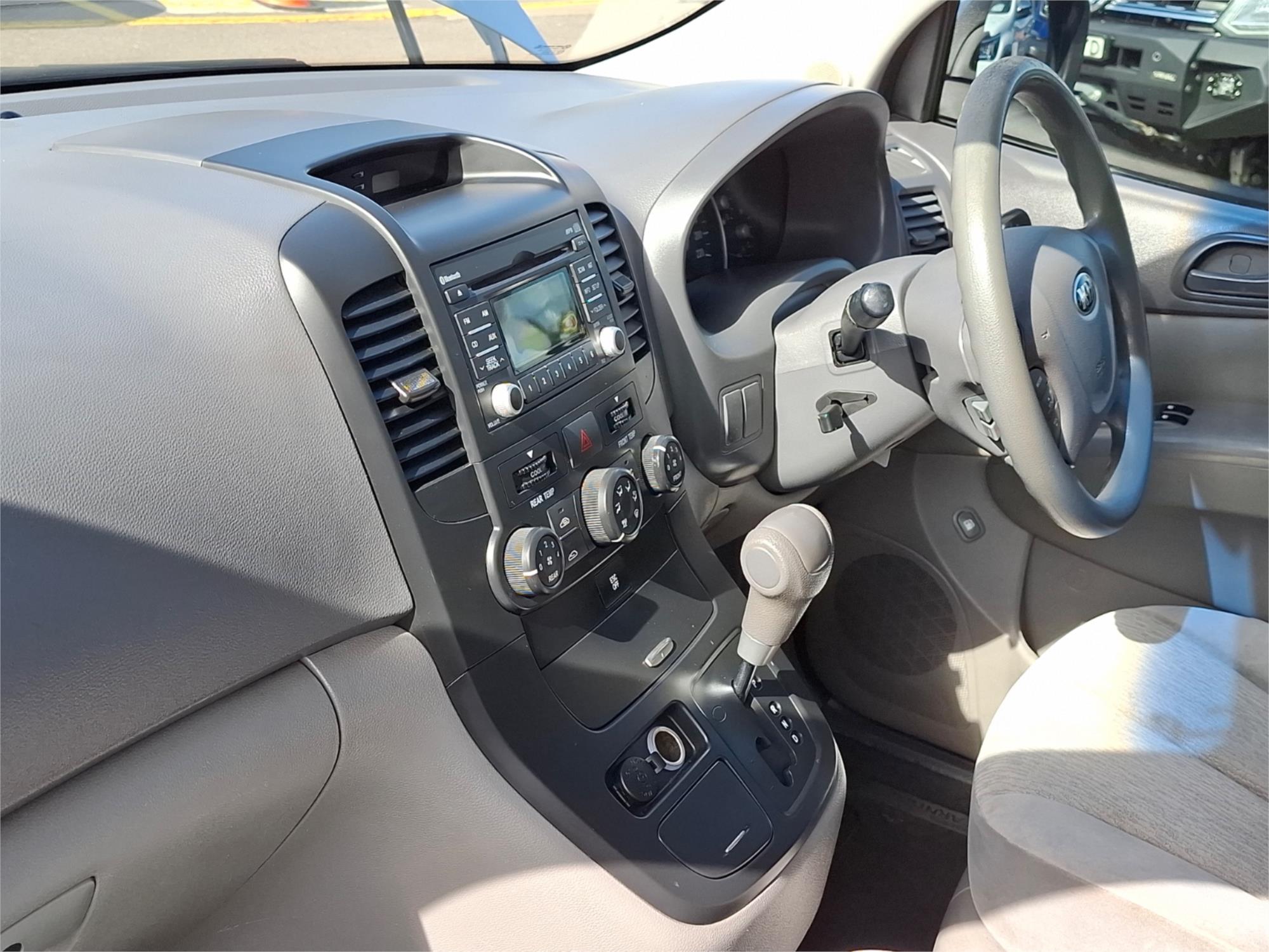 2012 KIA GRAND CARNIVAL VQ S SPORTS AUTOMATIC WAGON
