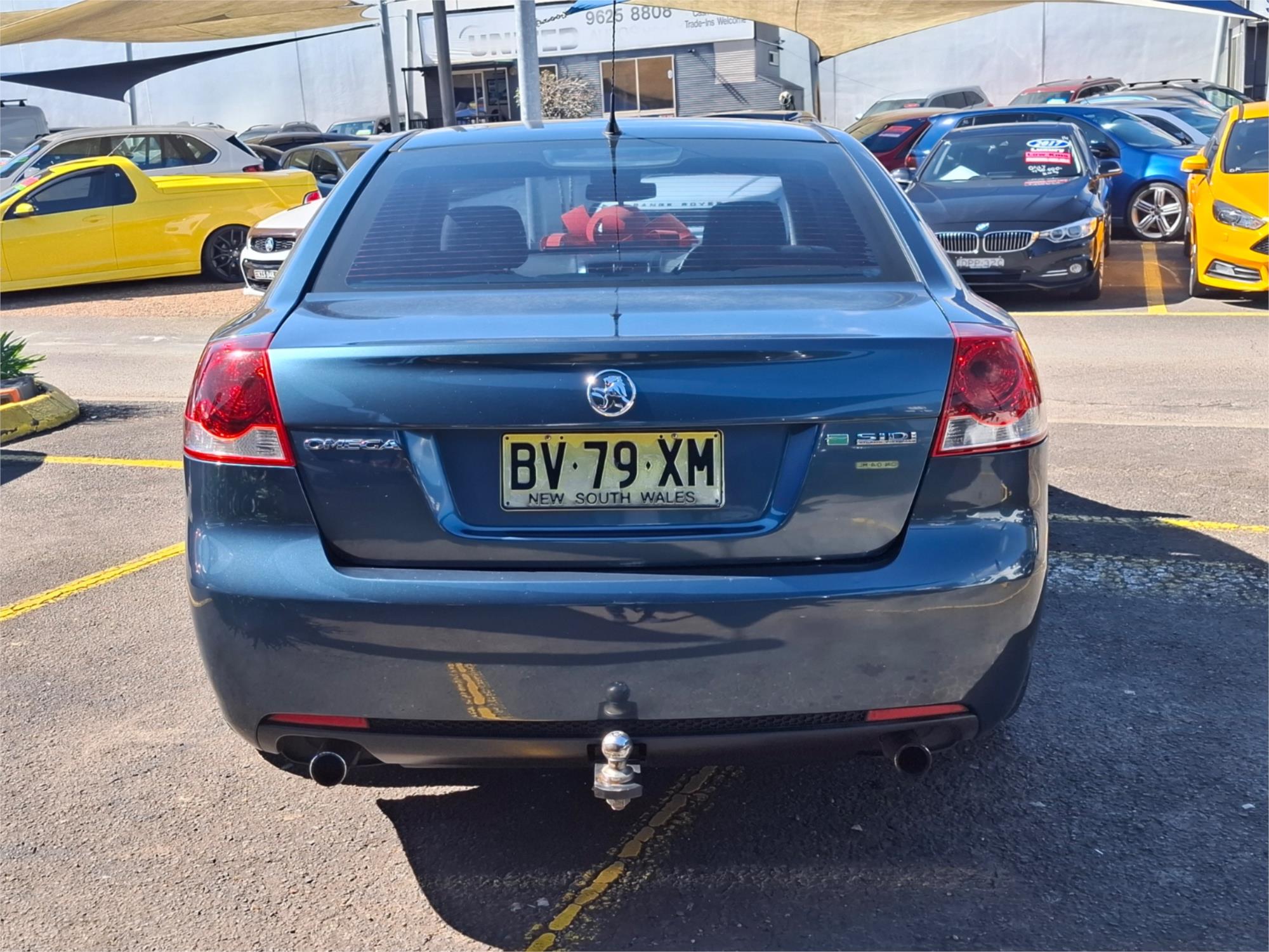 2012 HOLDEN COMMODORE VE II MY12 OMEGA 6 SP AUTOMATIC 4D SEDAN