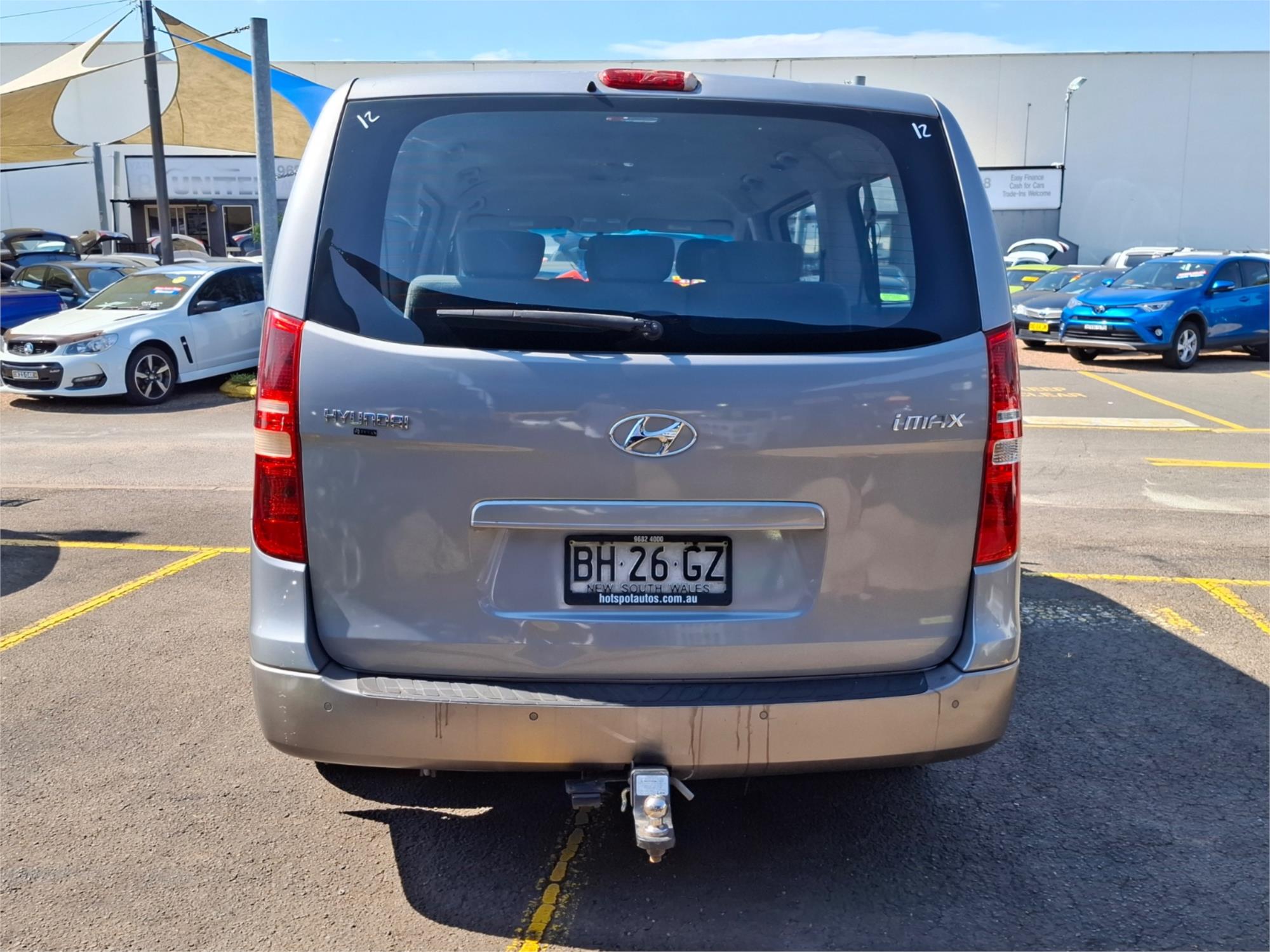 2010 HYUNDAI IMAX TQ-W 8ST 5DR MAN 5SP 781KG 2.5DT WAGON