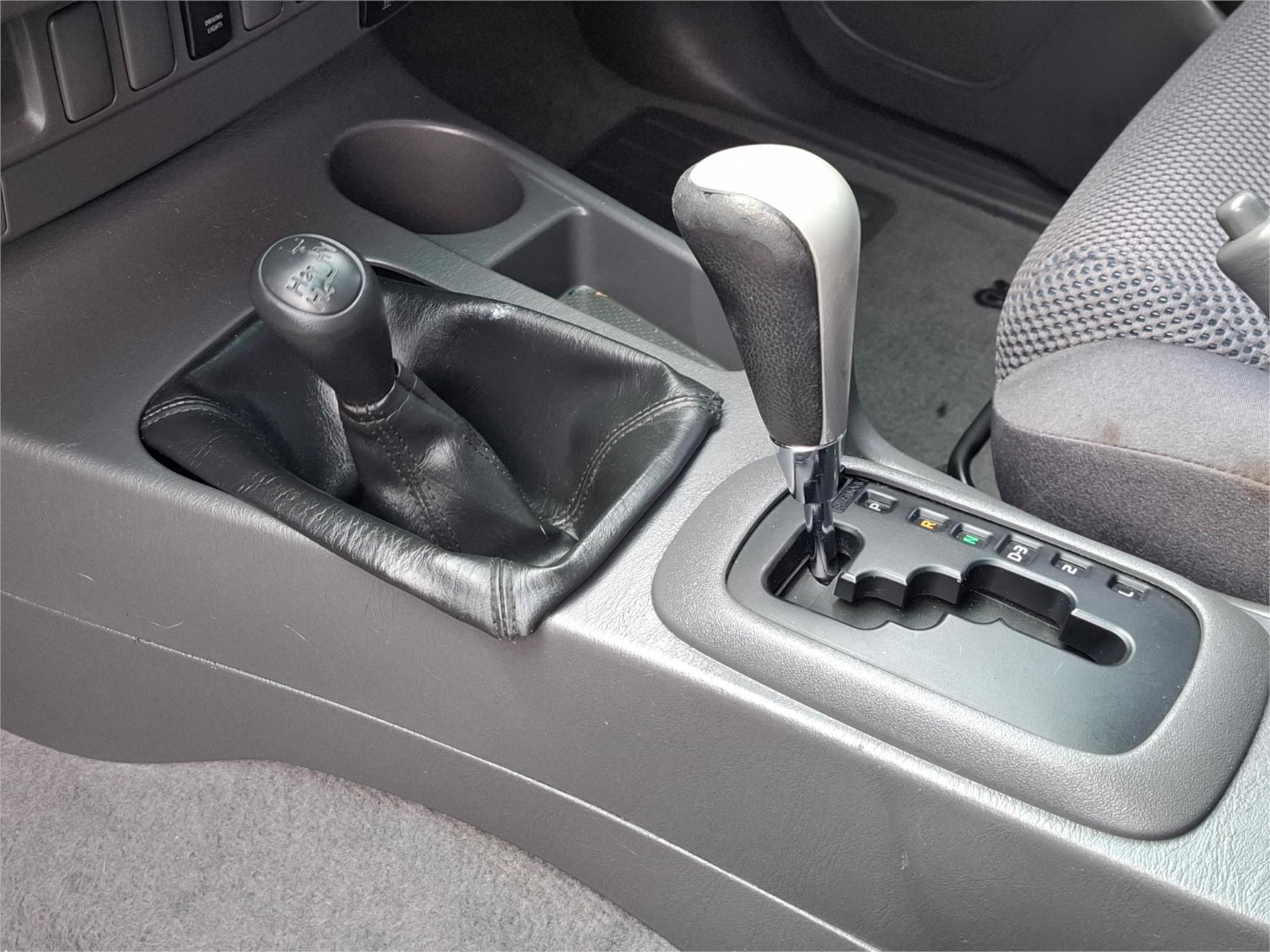 2012 TOYOTA HILUX KUN26R MY12 SR5 (4x4) 4 SP AUTOMATIC DUAL CAB P/UP