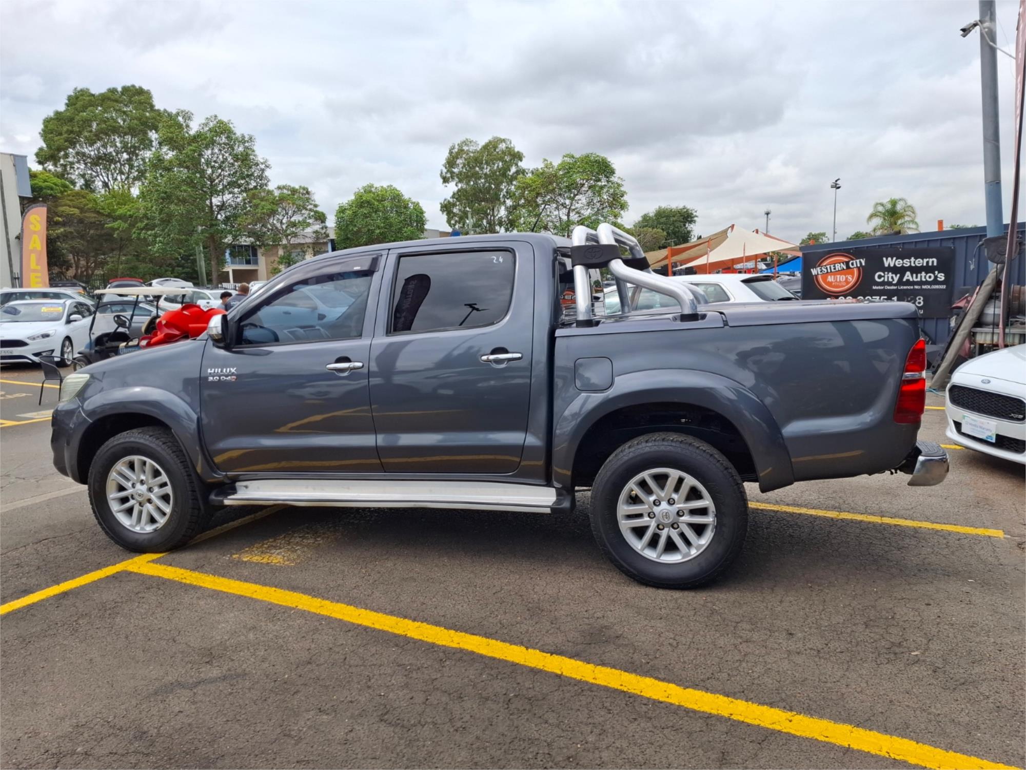 2012 TOYOTA HILUX KUN26R MY12 SR5 (4x4) 4 SP AUTOMATIC DUAL CAB P/UP