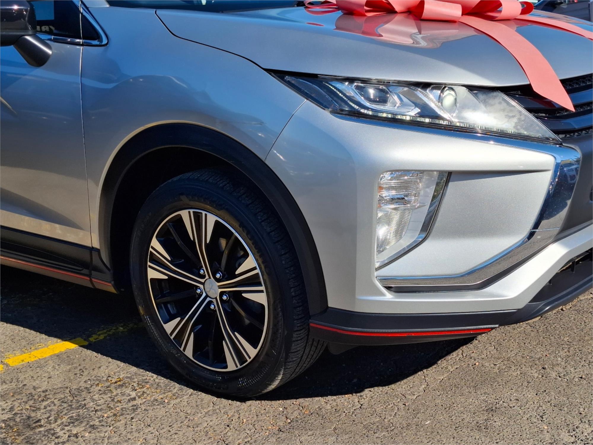 2018 MITSUBISHI ECLIPSE CROSS YA MY18 ES (2WD) CONTINUOUS VARIABLE 4D WAGON