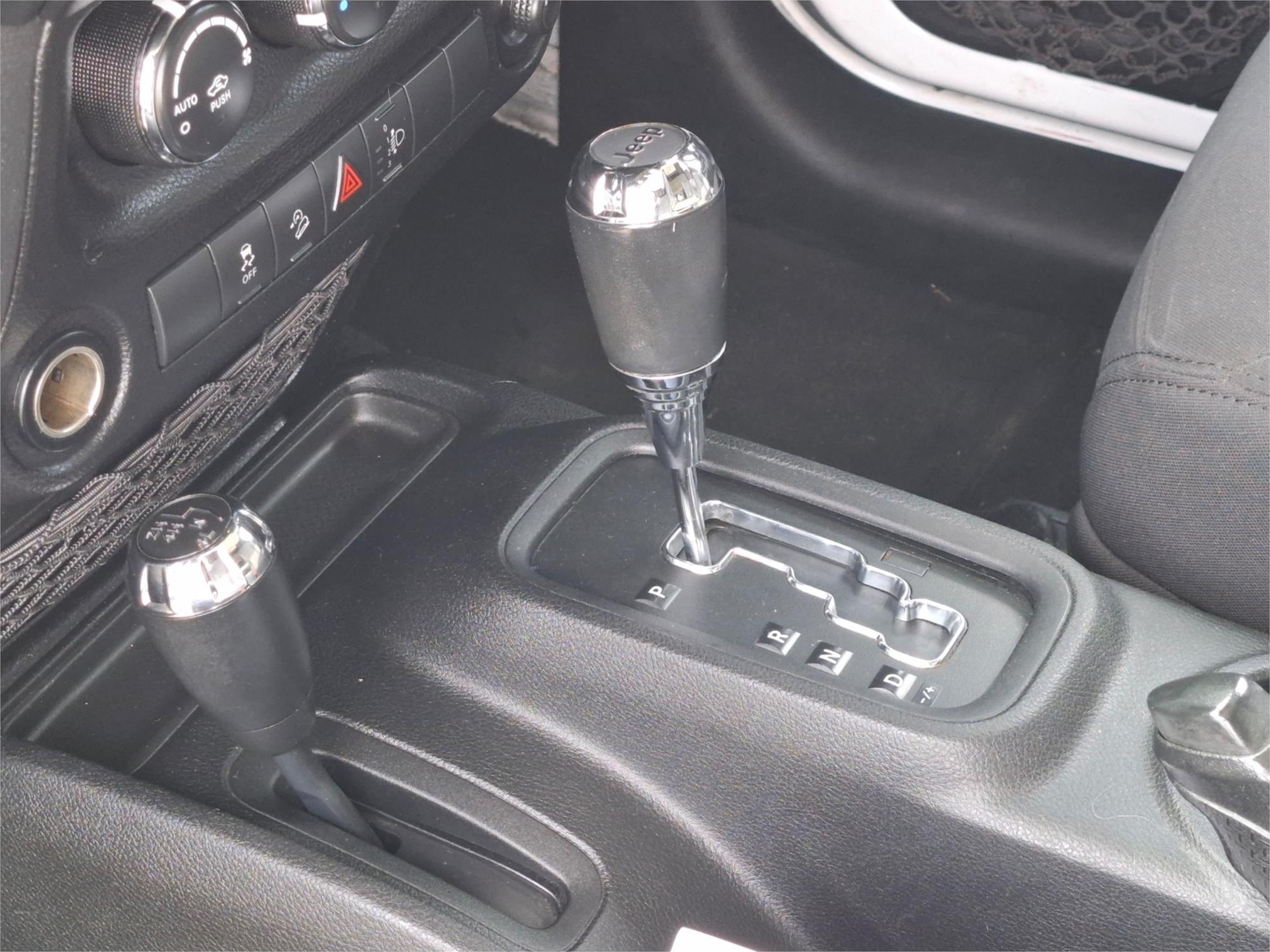 2013 JEEP WRANGLER JK MY13 SPORT (4x4) 5 SP AUTOMATIC 2D SOFTTOP