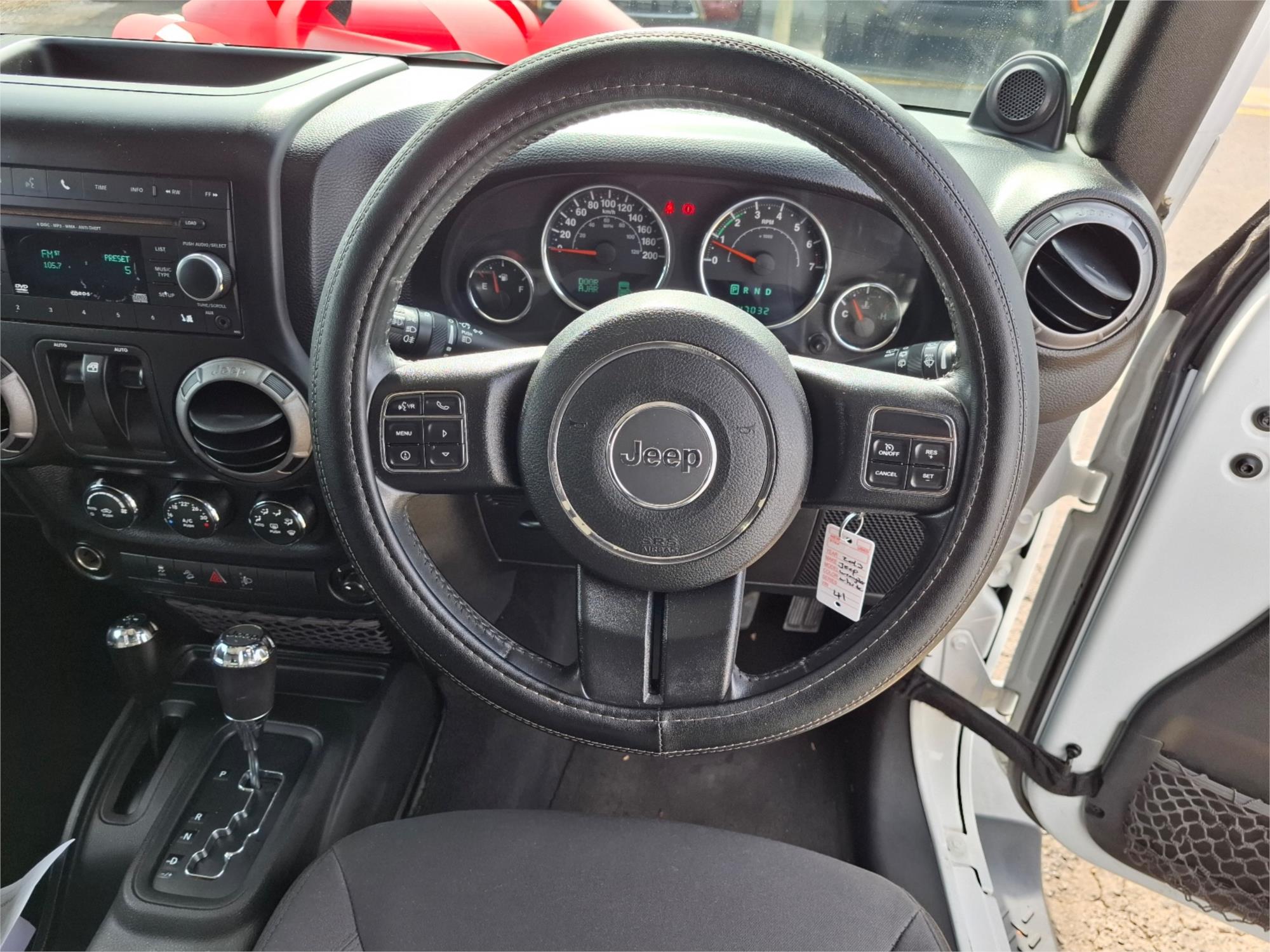 2013 JEEP WRANGLER JK MY13 SPORT (4x4) 5 SP AUTOMATIC 2D SOFTTOP