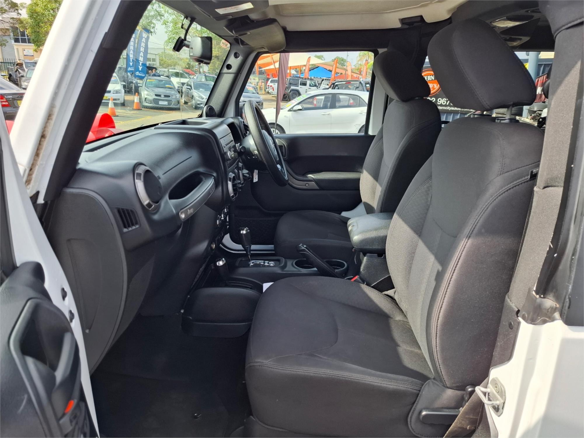 2013 JEEP WRANGLER JK MY13 SPORT (4x4) 5 SP AUTOMATIC 2D SOFTTOP