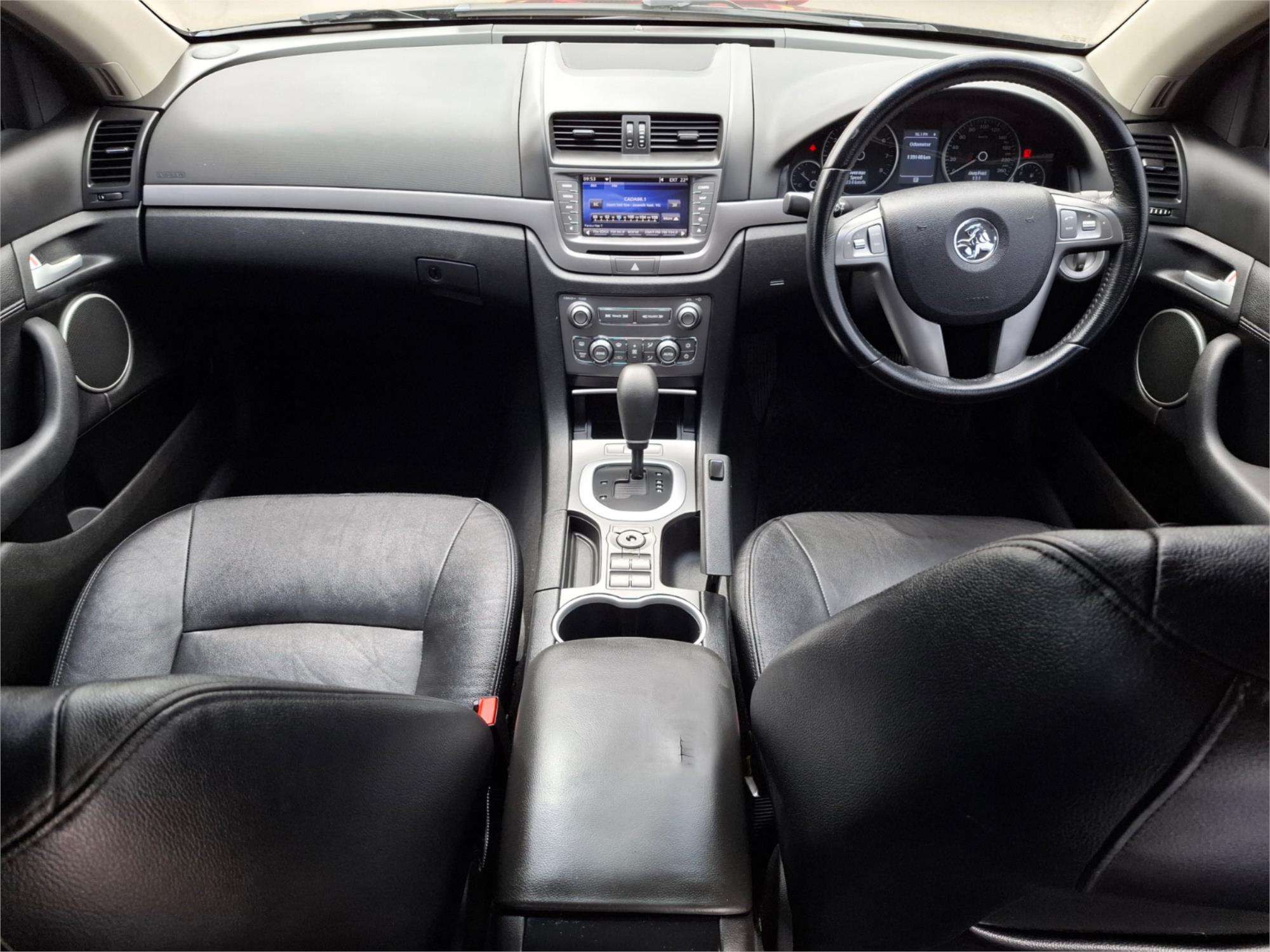 2010 HOLDEN BERLINA VE II INTERNATIONAL 6 SP AUTOMATIC 4D SEDAN