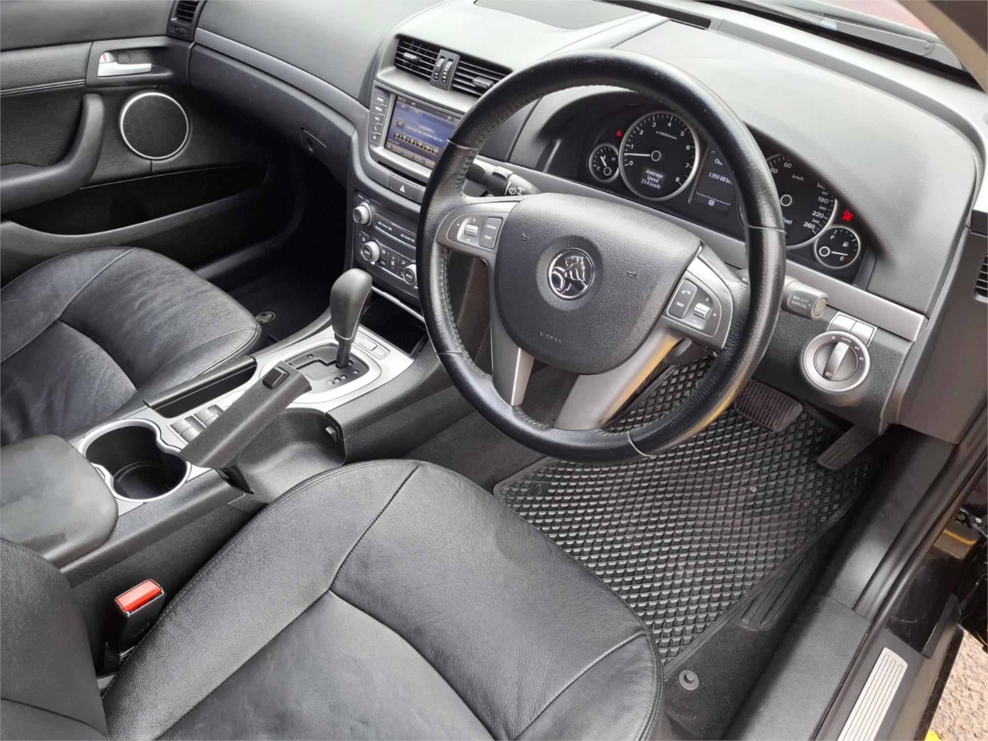 2010 HOLDEN BERLINA VE II INTERNATIONAL 6 SP AUTOMATIC 4D SEDAN