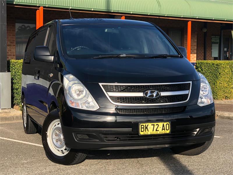2011 HYUNDAI ILOAD TQ-V SPORTS AUTOMATIC VAN