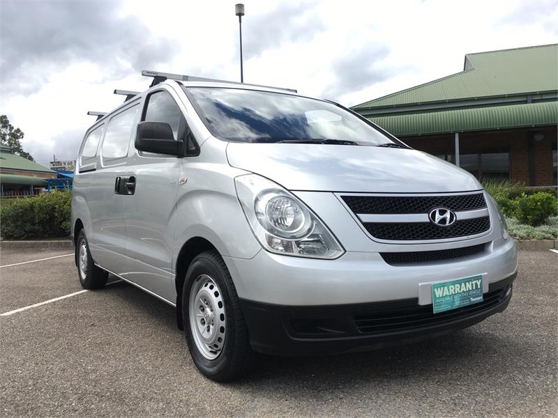 2009 HYUNDAI ILOAD TQ-V MANUAL VAN