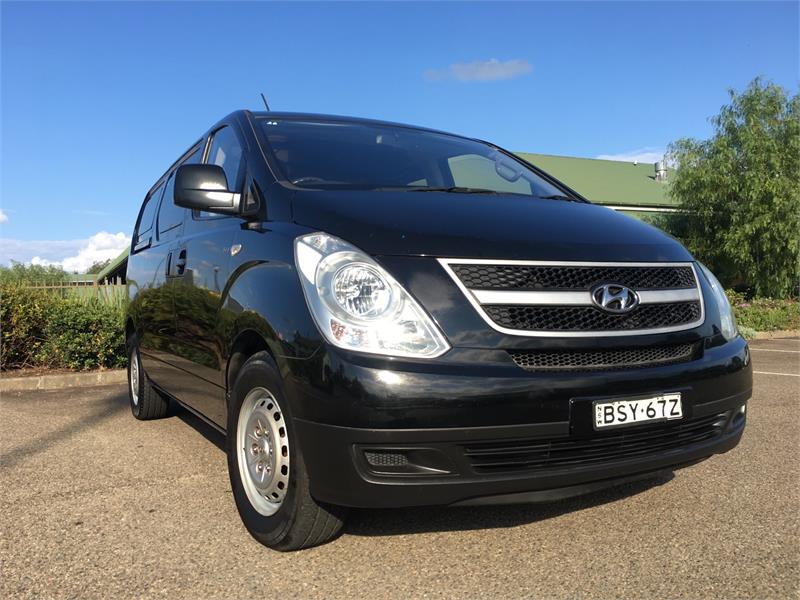 2010 HYUNDAI ILOAD TQ-V SPORTS AUTOMATIC VAN