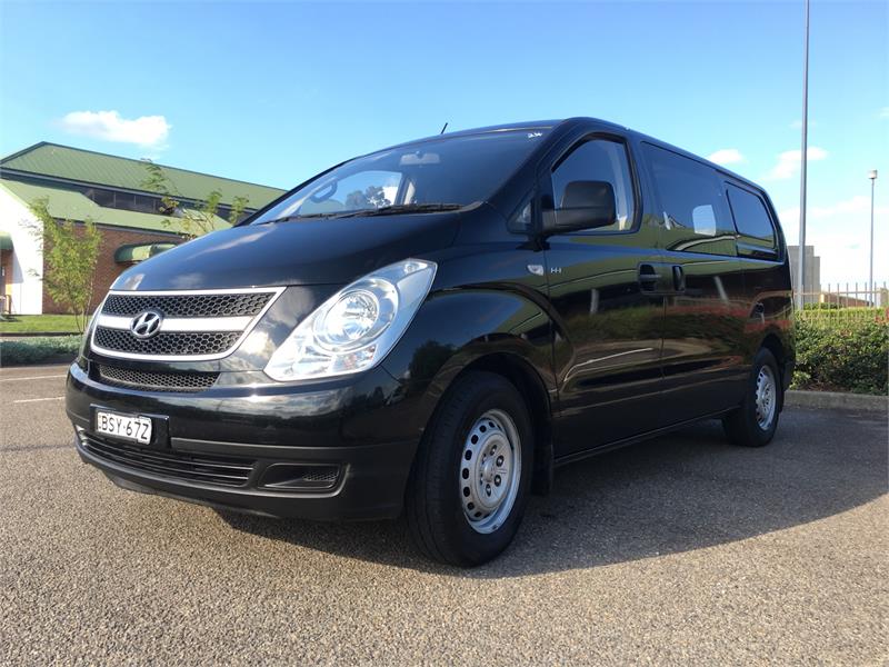 2010 HYUNDAI ILOAD TQ-V SPORTS AUTOMATIC VAN