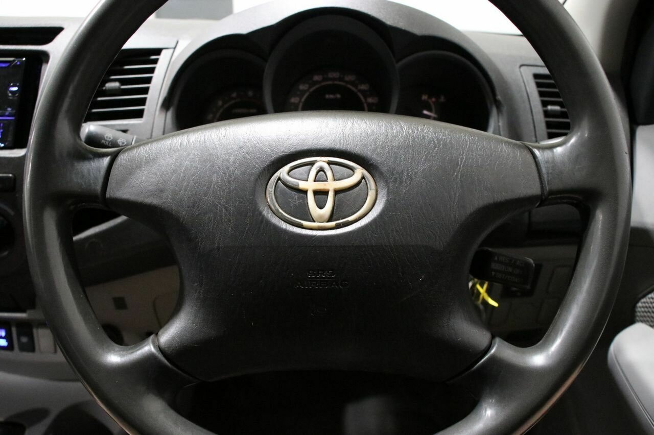 2009 TOYOTA HILUX KUN26R 09 UPGRADE 4 SP AUTOMATIC 4D DUAL CAB PICK-UP